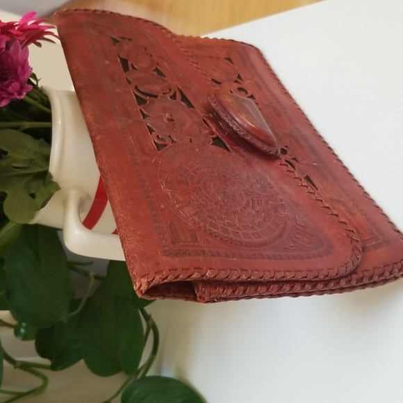 Vintage brown leather clutch - Picture 5 of 5